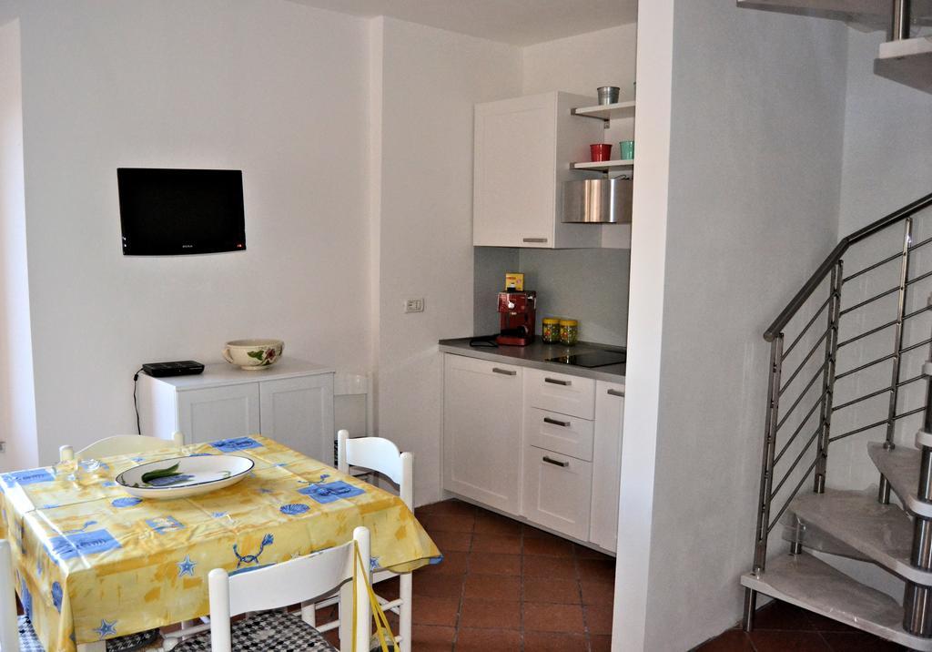 Appartement Le Soleil à Spiaggia di Cavoli Extérieur photo