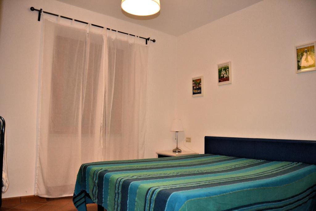 Appartement Le Soleil à Spiaggia di Cavoli Extérieur photo