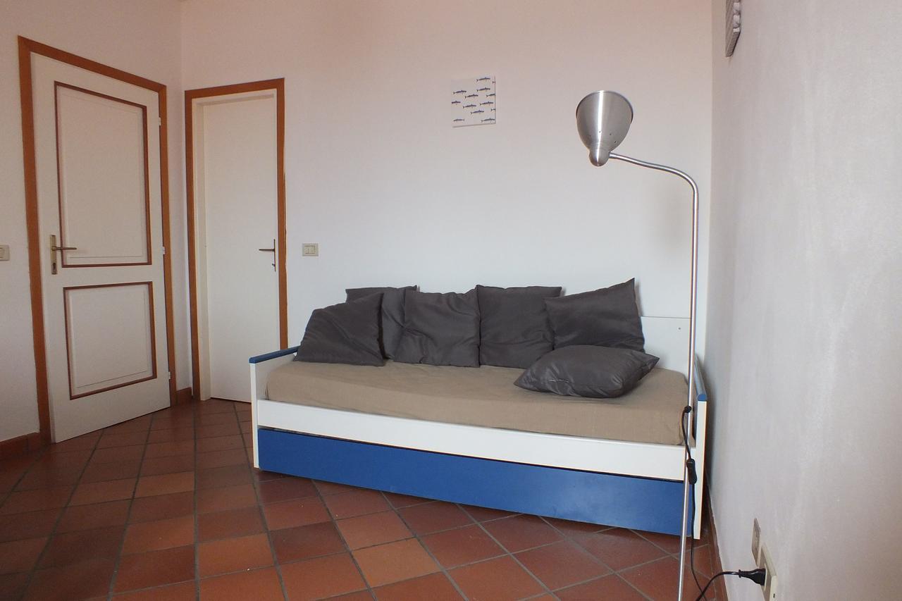 Appartement Le Soleil à Spiaggia di Cavoli Extérieur photo