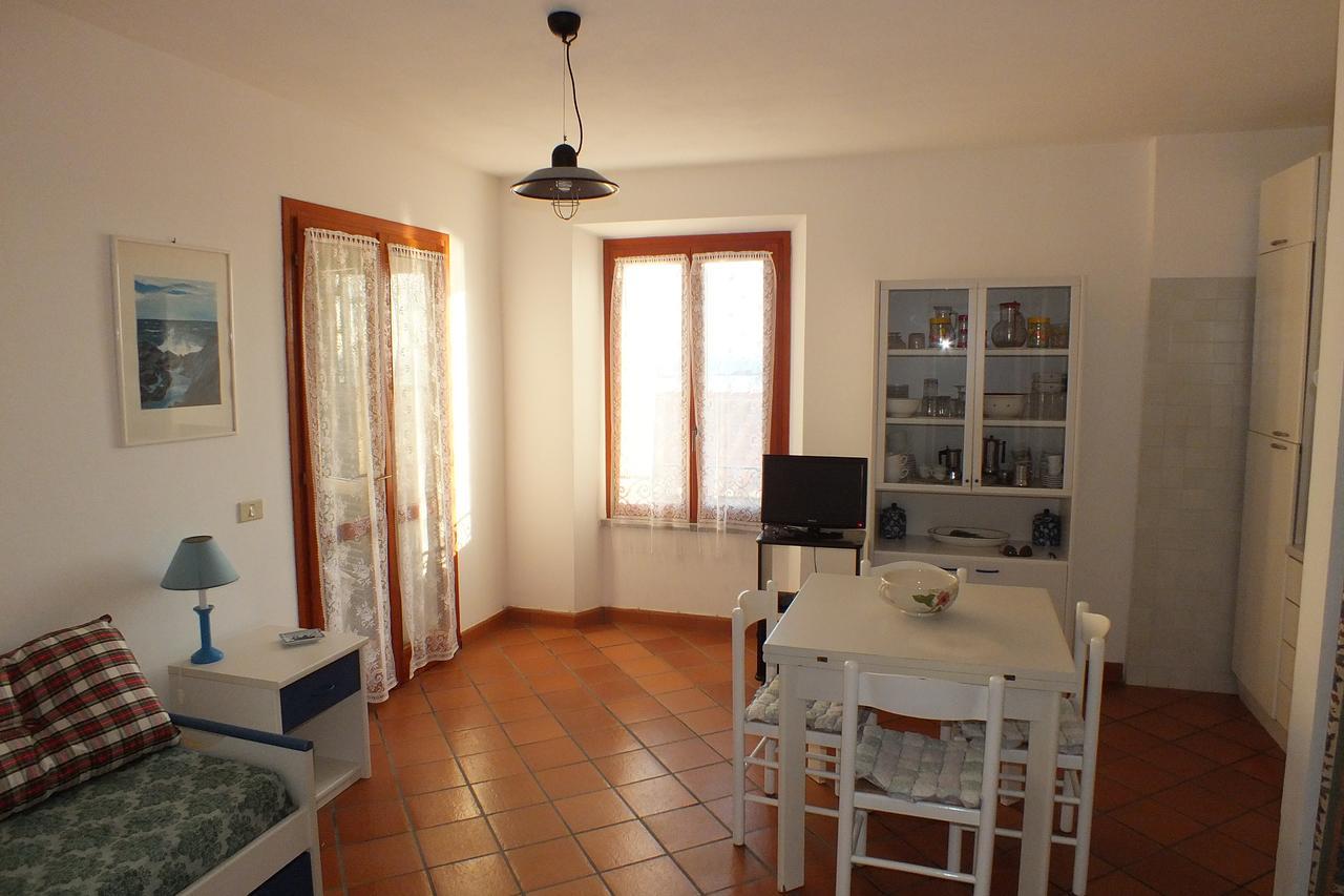 Appartement Le Soleil à Spiaggia di Cavoli Extérieur photo