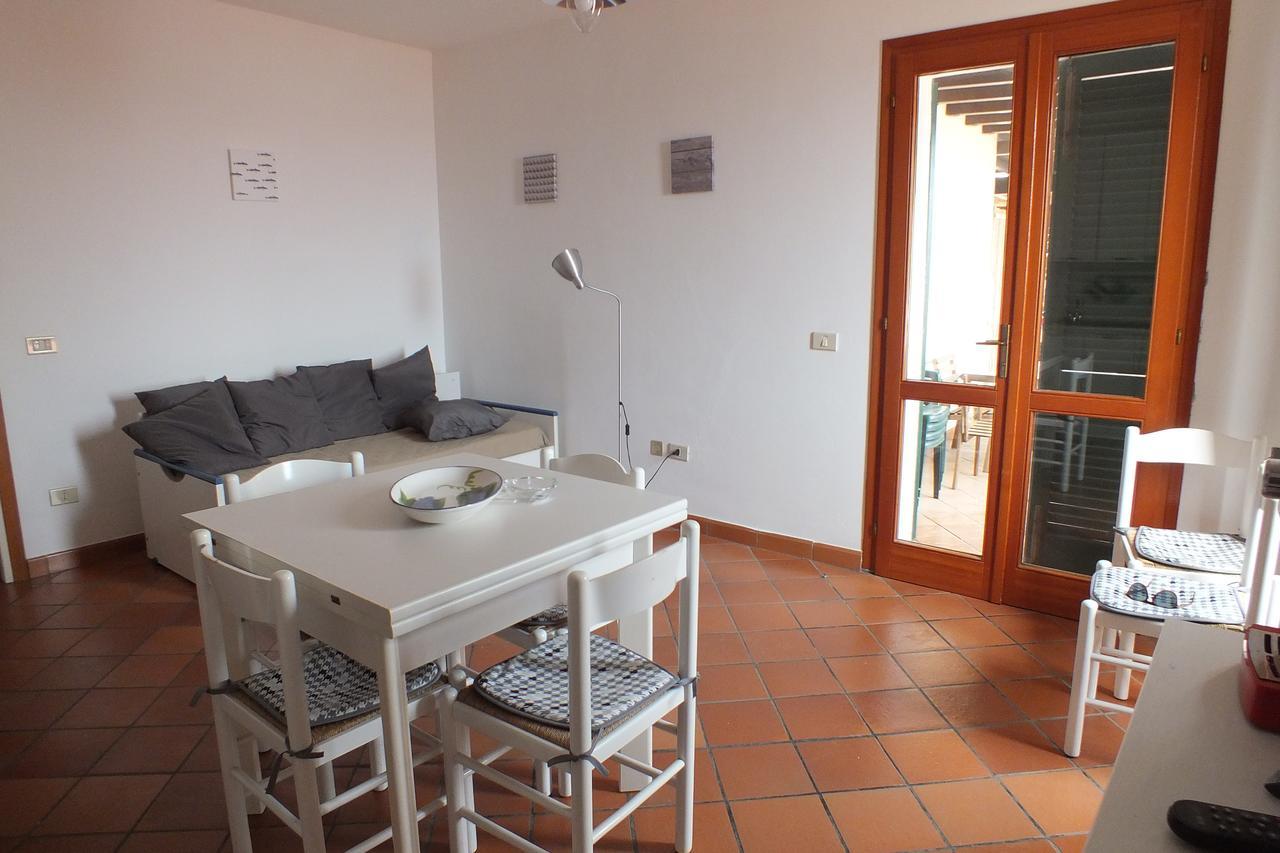 Appartement Le Soleil à Spiaggia di Cavoli Extérieur photo