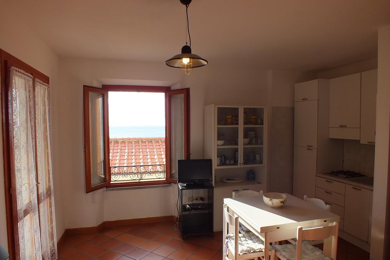 Appartement Le Soleil à Spiaggia di Cavoli Extérieur photo