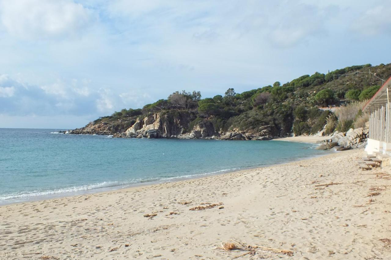 Appartement Le Soleil à Spiaggia di Cavoli Extérieur photo